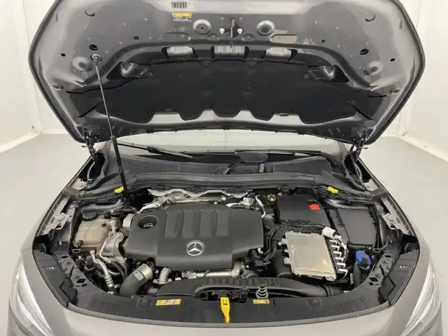 Mercedes Gla 220 d 8g-dct 4matic — photo 20