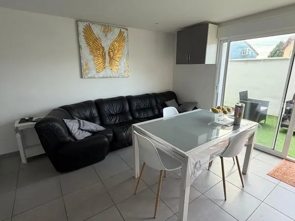 🏡 Appartement meublé 58 m² - 2 chambres - Terrasse & parking privatif - Audon