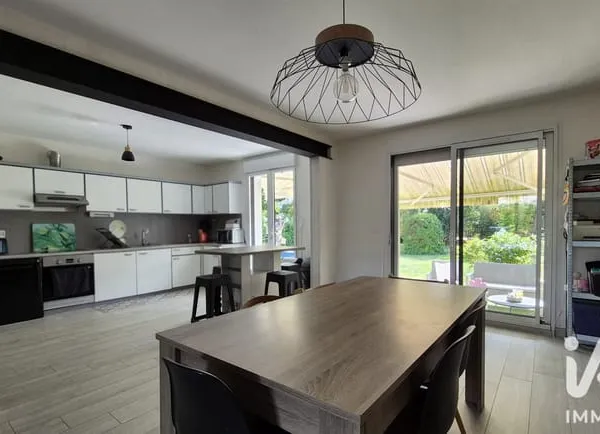 Maison 4 pièces 100 m²
