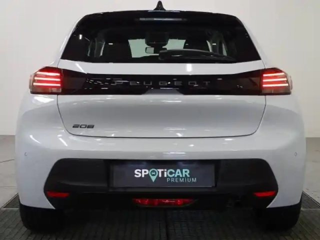 Peugeot 208 1.2 100ch s&amp;s style — photo 4