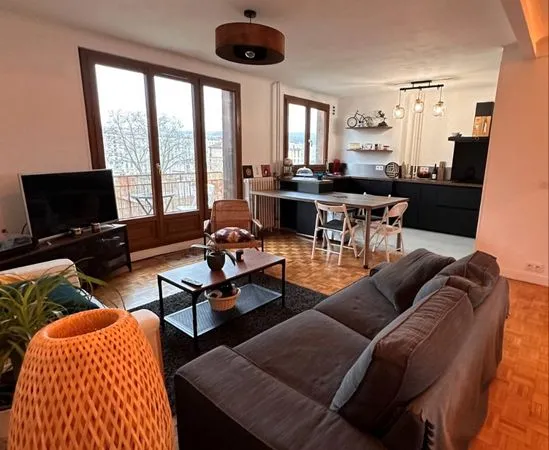 Appartement T2 avec balcon - Viroflay limite Versailles