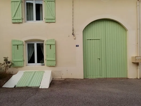 Maison à vendre mitoyenne