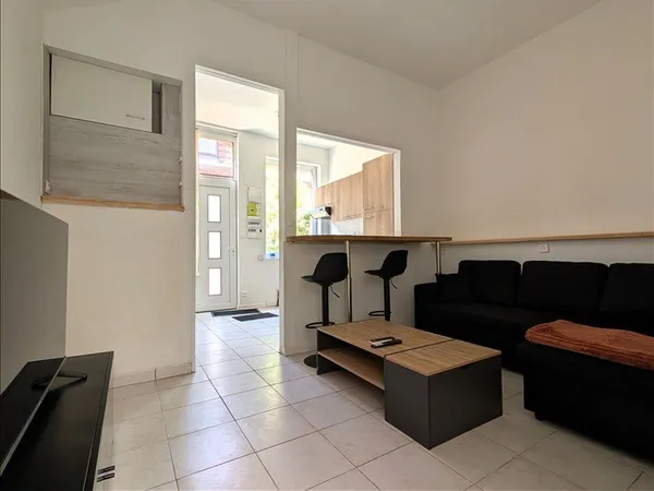 Maison - 41,90 m2 - 2 pièces - Meublé