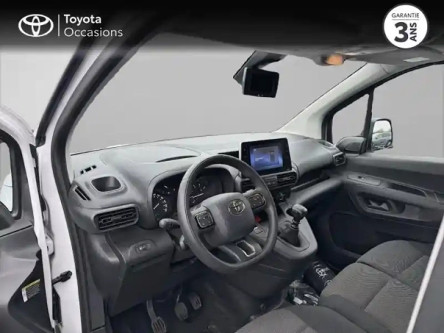 Toyota Proace city medium 100 d-4d business rc23 — photo 8