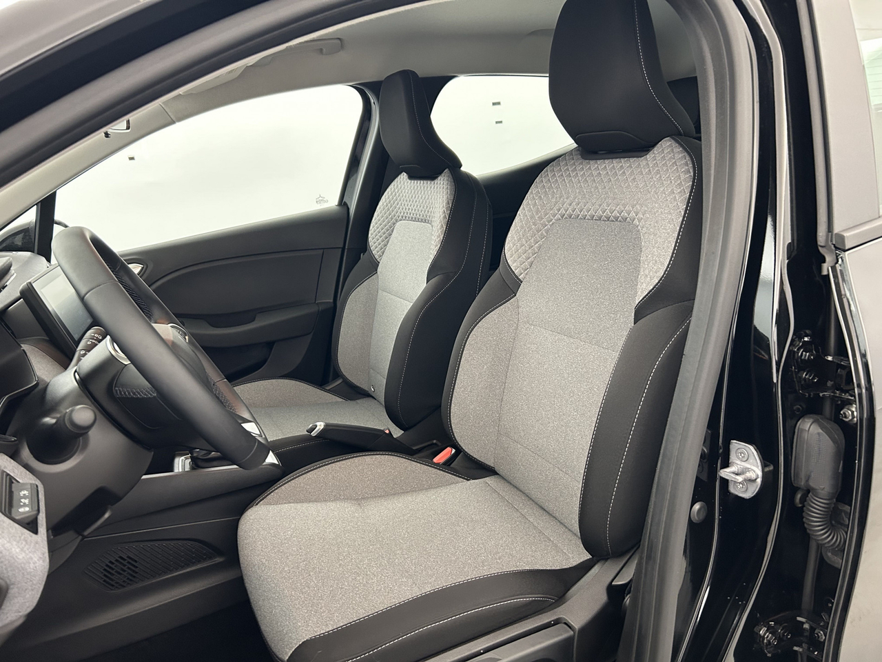Renault Clio 5 — photo 9