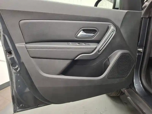 Dacia Duster blue dci 115 4x2 — photo 103