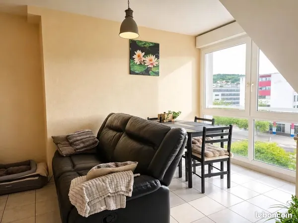 Appartement 6 pièces 125 m²