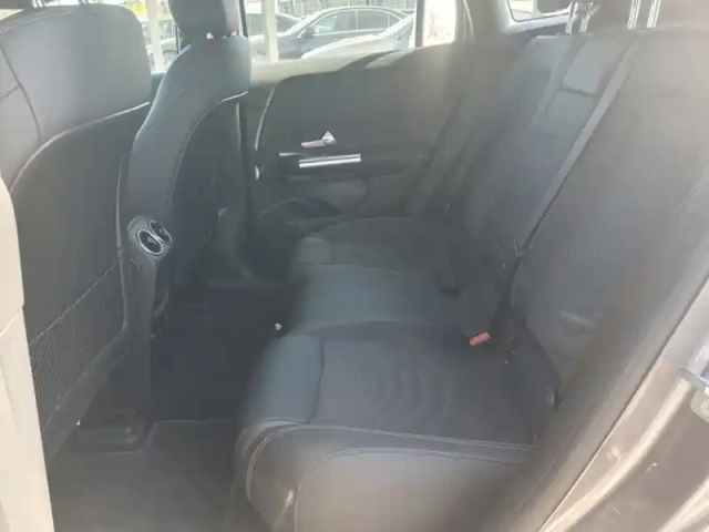 Mercedes Eqa 250+ edition — photo 25
