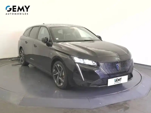 Peugeot 308 sw phev 180 e-eat8 — photo 3