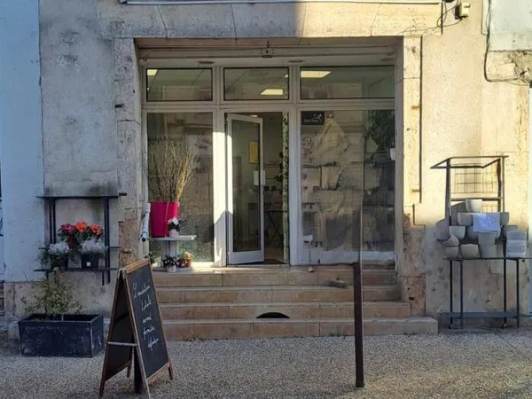 Local commercial 117 m²