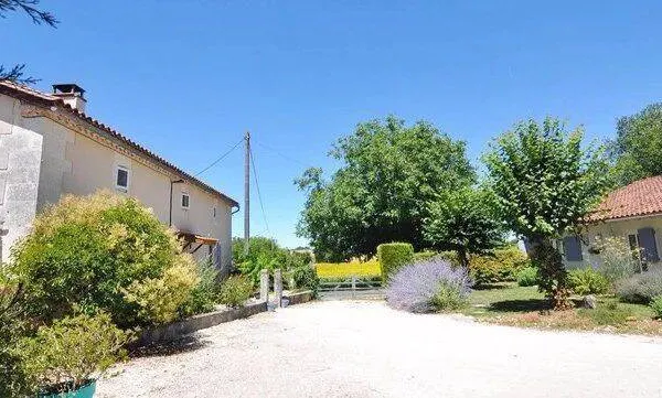 Maison 200 m²