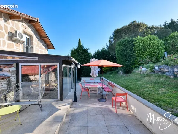 Maison 5 pièces 149 m²