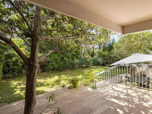 Appartement 6 pièces 191 m²