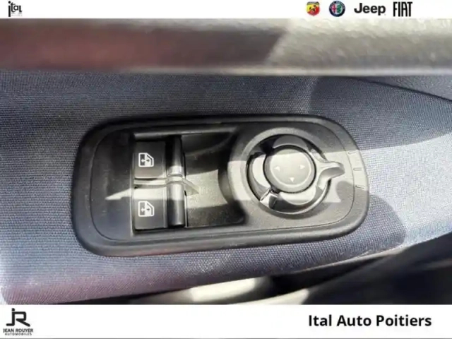 Fiat 500 fiat  e 95ch icône berline  23.8 kwh — photo 12