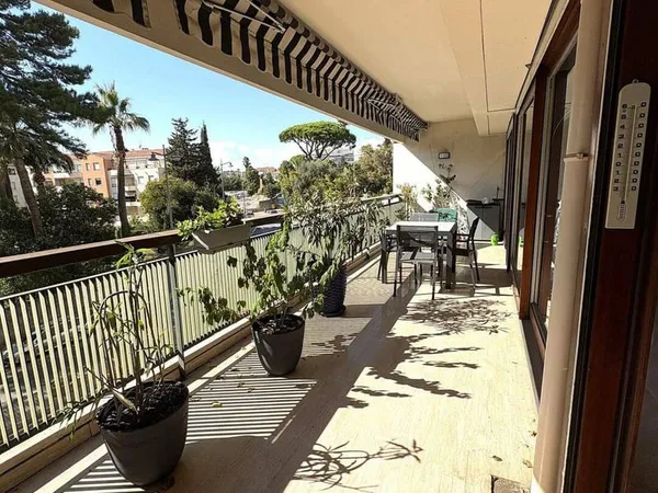 Appartement 3 pièces 106 m²