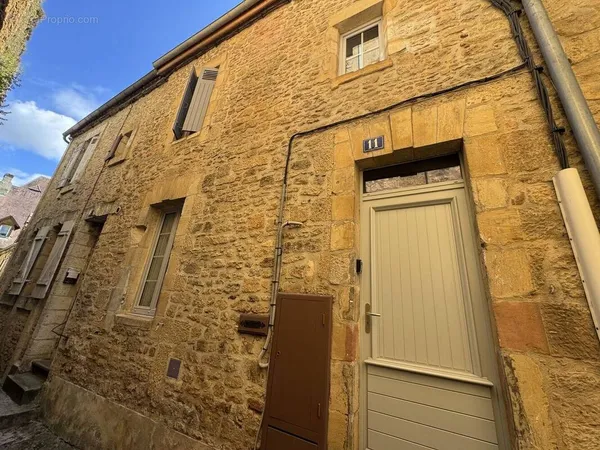 À vendre - Charmant ensemble immobilier en plein coeur de Sarlat