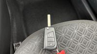 Toyota Aygo X 1.0 VVT-i 72ch Design MY23 — photo 16