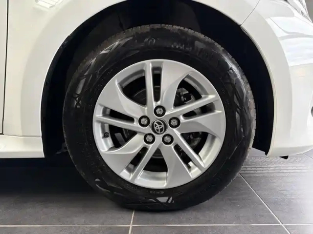 Toyota Yaris 120 vvt-i dynamic business 5p mc24 — photo 8