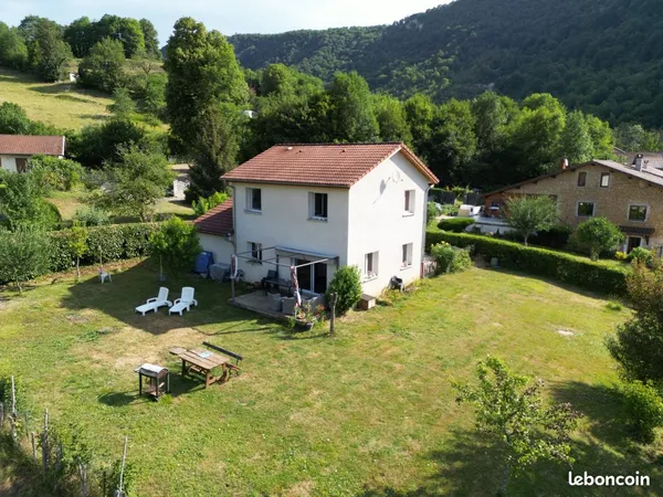 Villa vue montagne