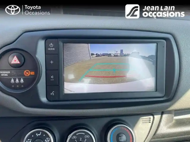 Toyota Yaris 110 vvt-i — photo 19