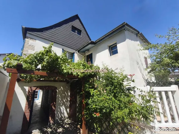 Maison de ville 6 pièces 230 m²