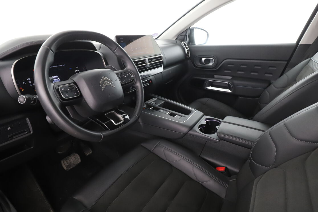 Citroen C5 Aircross 1.2 PureTech Shine EAT8 — photo 10