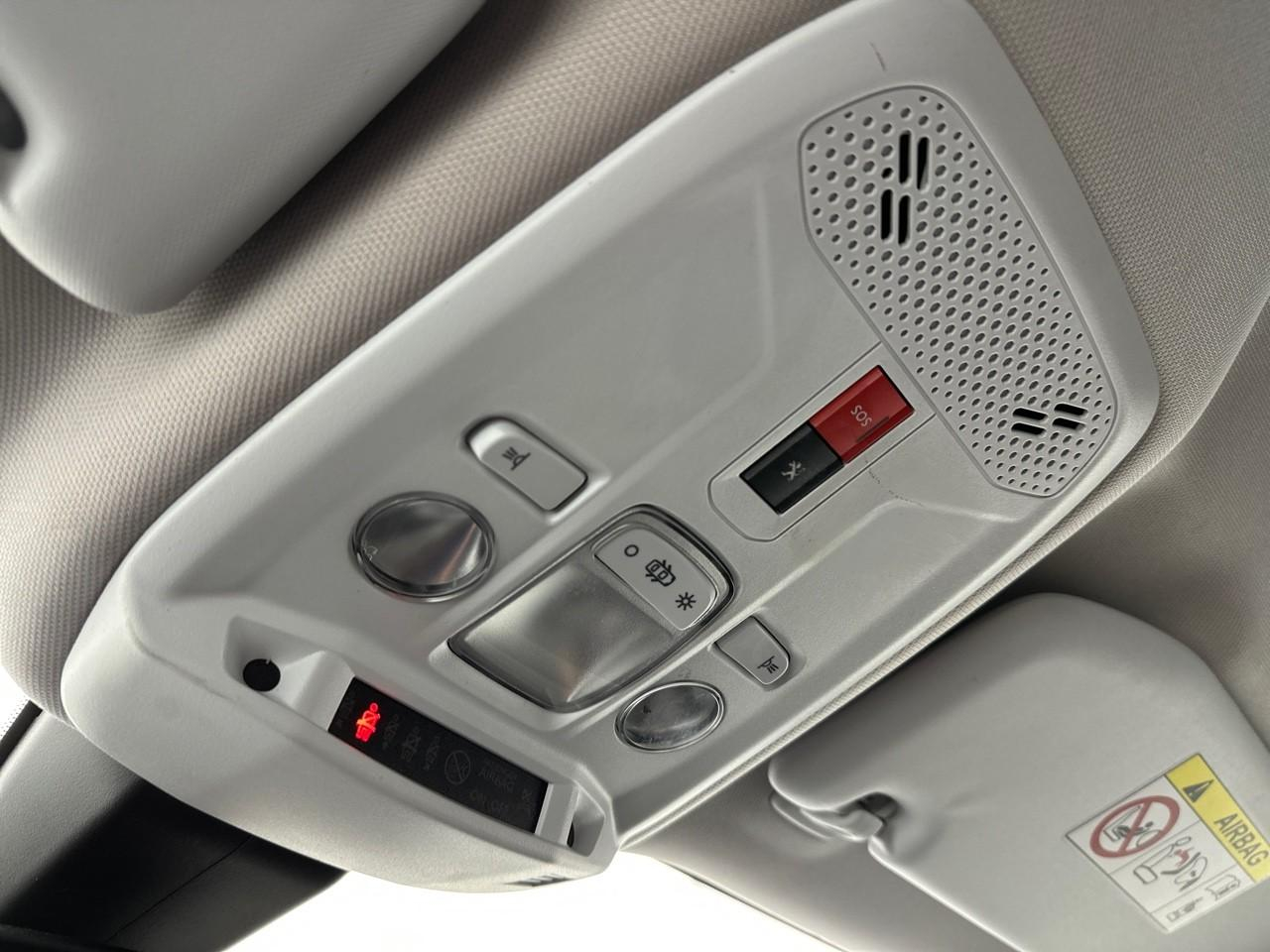 Peugeot 2008 puretech 130 s&s eat8 allure pack — photo 32