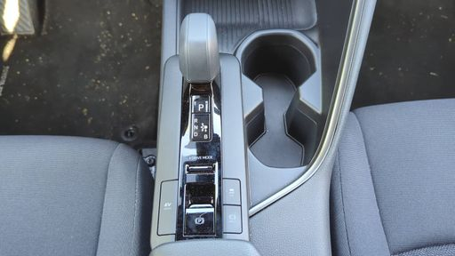 Toyota C-HR 1.8 VVT-i 140 Hybrid CVT - Dynamic – 2026 – 3324 km – Hybride essence – Boîte Automatique — photo 22
