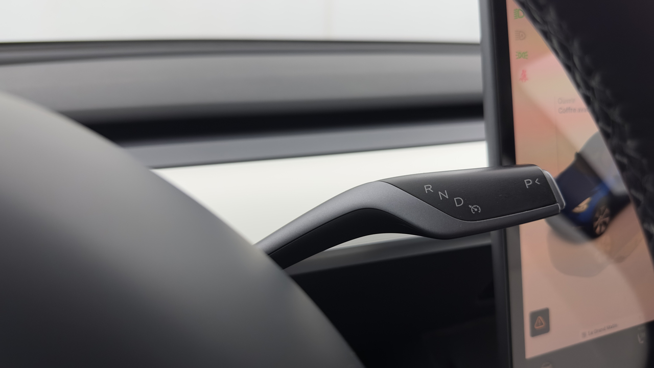 Tesla MODEL Y Grande Autonomie Dual Motor AWD — photo 31