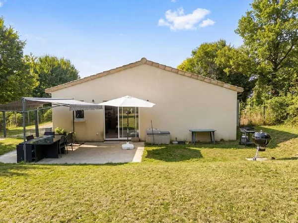 Maison de plain-pied 4 pièces 91 m²