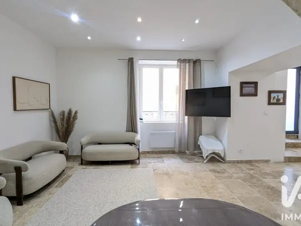 Maison 5 pièces 145 m²