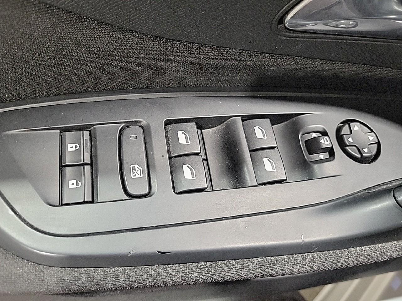 Peugeot 308 bluehdi 130ch s&s eat8 active pack — photo 23