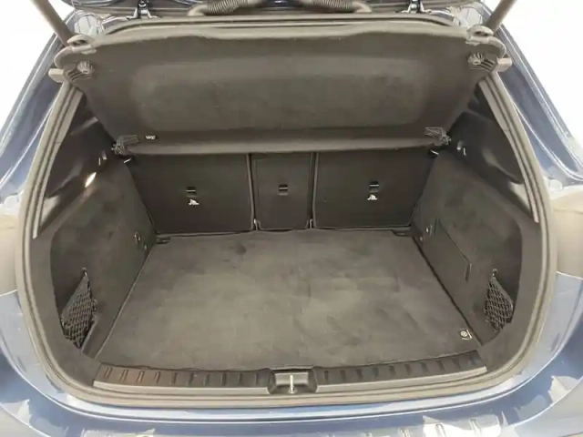 Mercedes Gla 250 e 8g-dct — photo 14