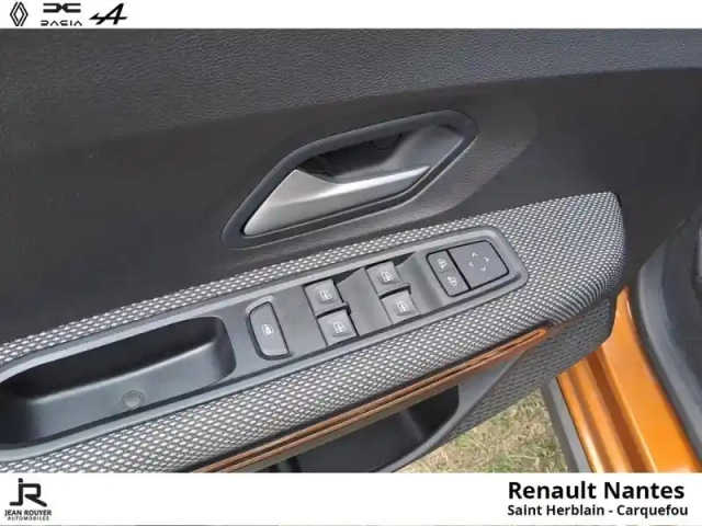 Dacia Sandero 1.0 eco-g 100ch stepway expression — photo 9