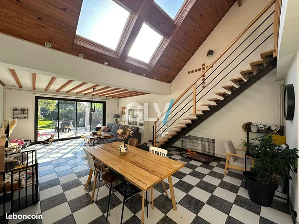 Maison 3 pièces 120 m²