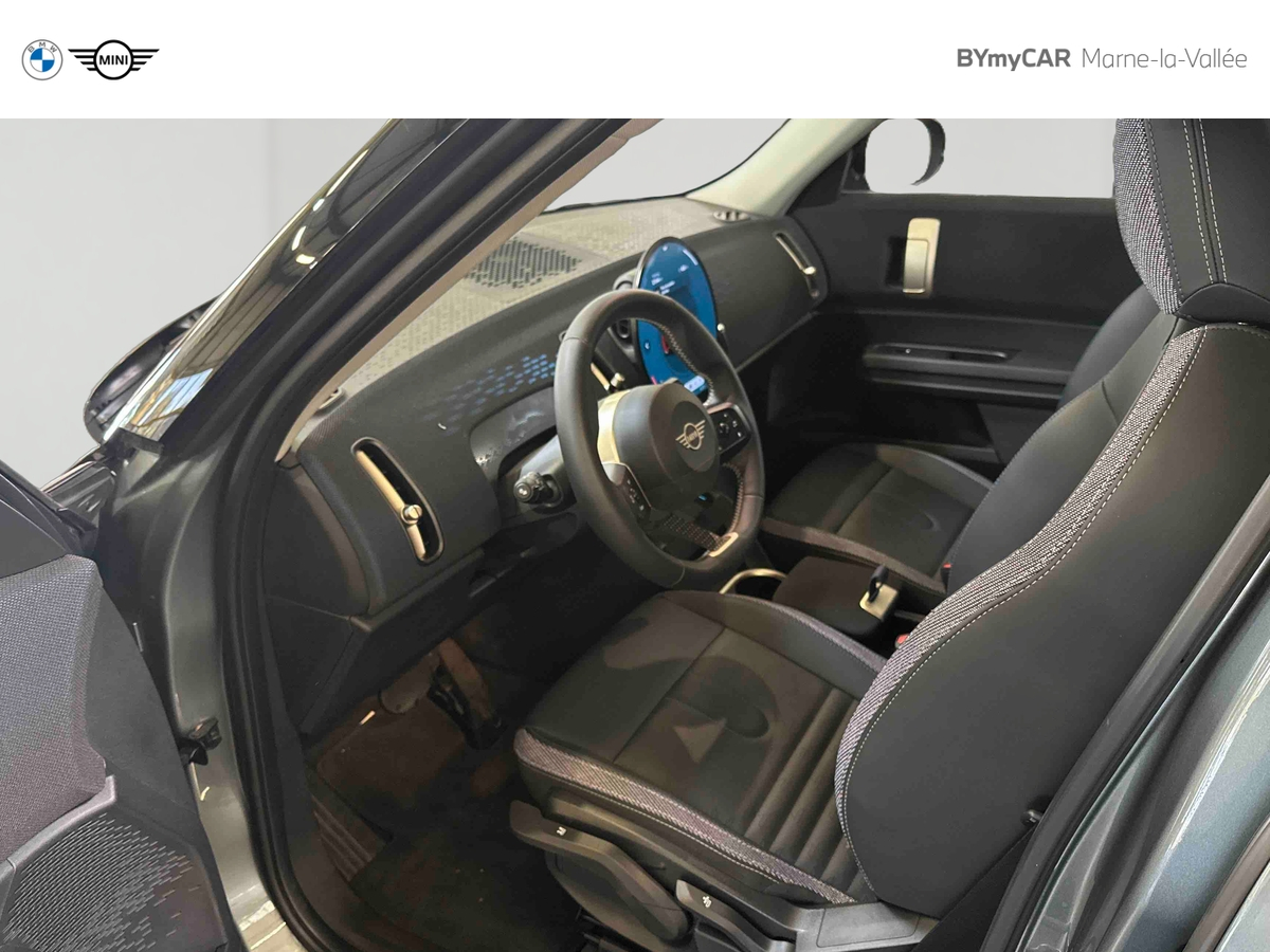 Mini Countryman C — photo 28