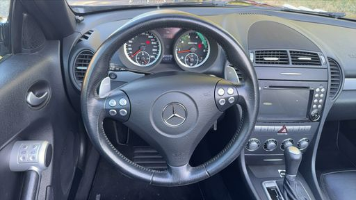 Mercedes Classe SLK 171 5.4i v8 360 - 55 Amg – 2007 – 96521 km – Essence – Boîte Automatique — photo 31