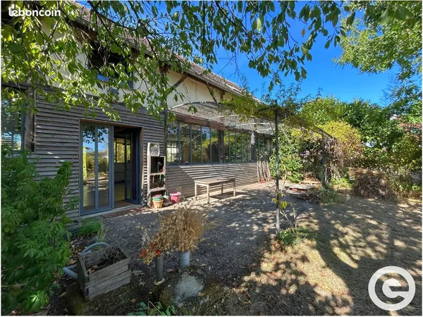 Maison 6 pièces 168 m²