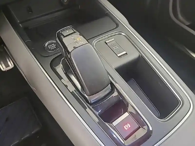Citroën C5 Aircross hybride rechargeable 225 s&amp;s e-eat8 — photo 39