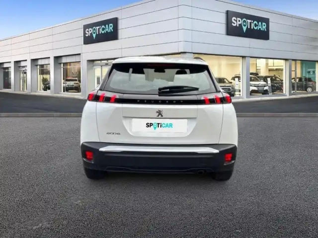 Peugeot 2008 puretech 100 s&amp;s bvm6 active pack — photo 4