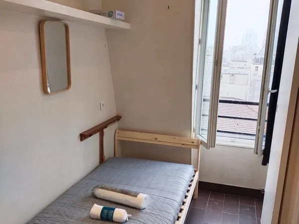 Studio 1 pièce 9 m²