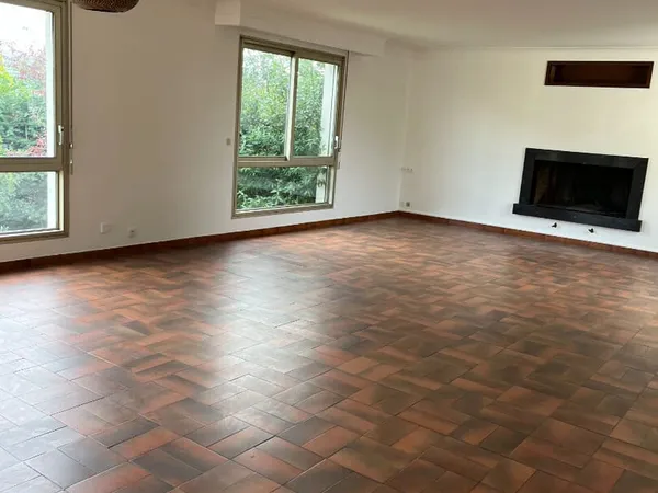 Appartement Location Lescar 4p 126m² 950€