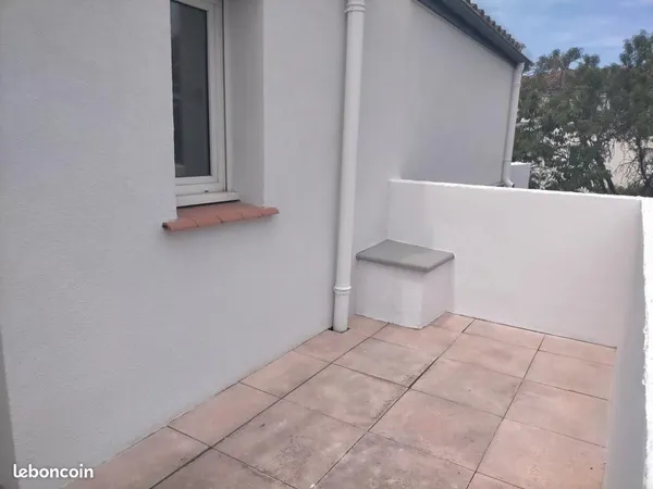 Studio 1 pièce 18 m²