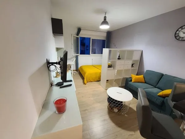 Studio 1 pièce 26 m²