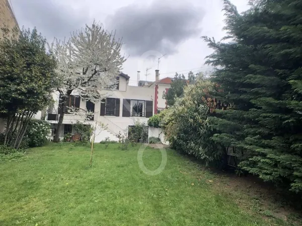 Maison de luxe 7 pièces 181 m²