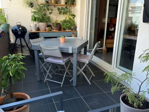 Ovalie — T3 lumineux, balcon sur parc arboré et garage, à deux pas du tram