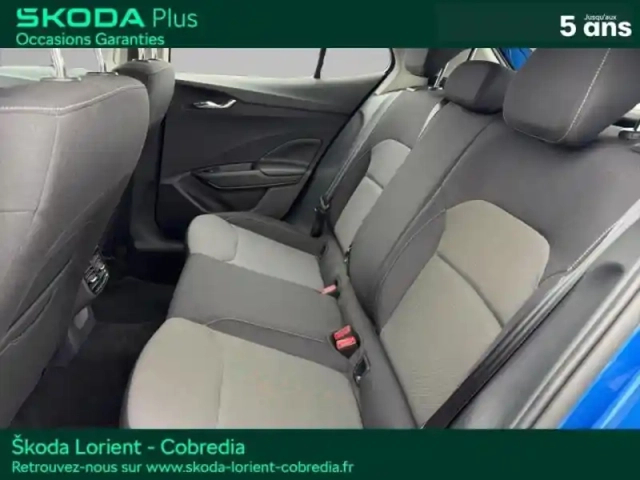 Skoda Fabia 1.0 tsi evo2 95ch selection — photo 9