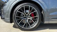 Audi Q8 60 TFSI e 462ch Compétition quattro tiptronic 8 — photo 15