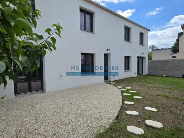 Maison individuelle 122m2 + Jardin + Parking - Construction