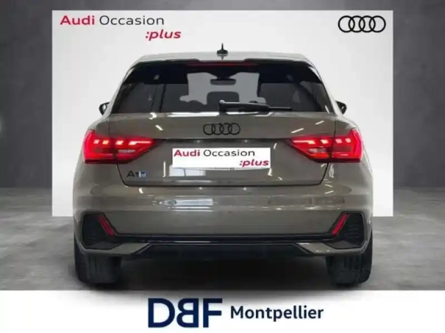 Audi A1 35 tfsi 150 ch s tronic 7 s line — photo 4